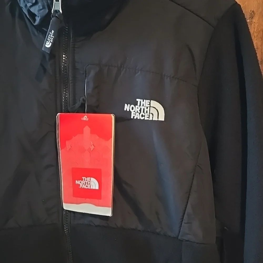The North Face Jacket - Picture 2 of 10